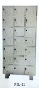 Lockers-21-Doors-PIL-21