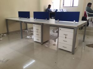 open_desk_workstations_2